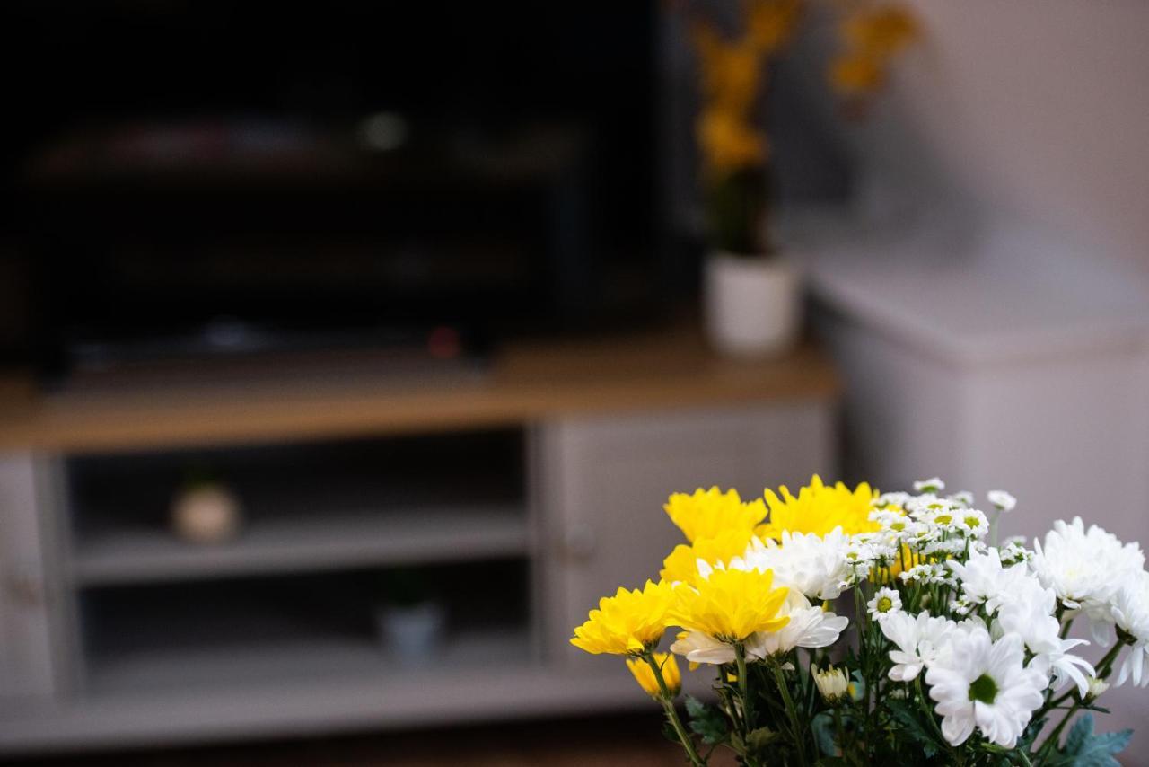Stamford Central Stay - Stylish 2-Bed Apartment With Wifi Buitenkant foto