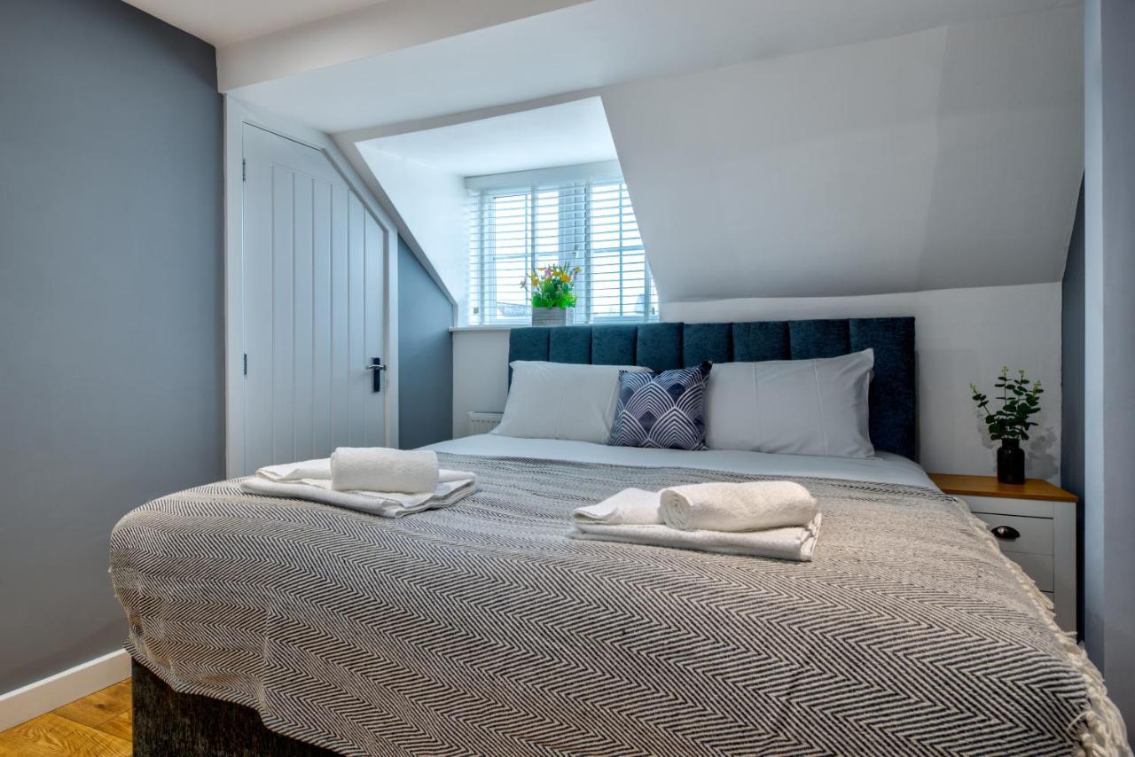 Stamford Central Stay - Stylish 2-Bed Apartment With Wifi Buitenkant foto