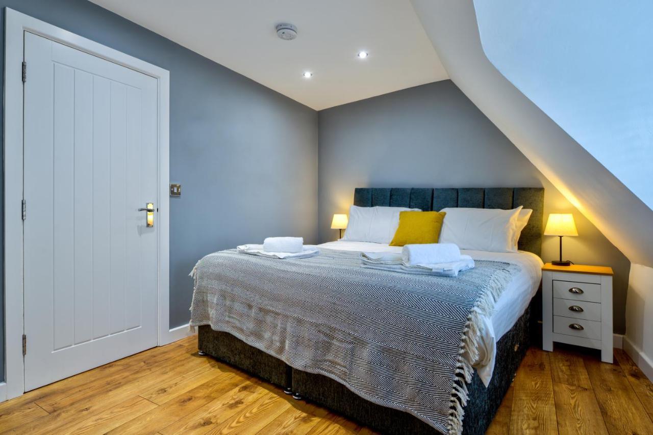 Stamford Central Stay - Stylish 2-Bed Apartment With Wifi Buitenkant foto